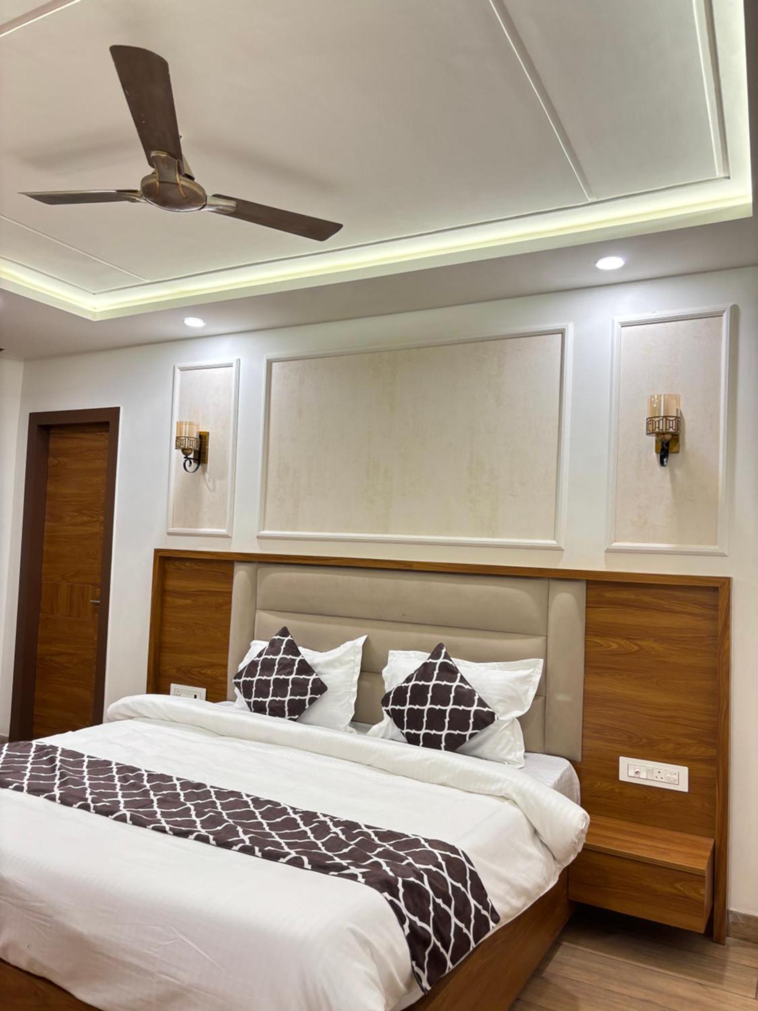 Hotel Gr Residency Amritsar Exterior photo