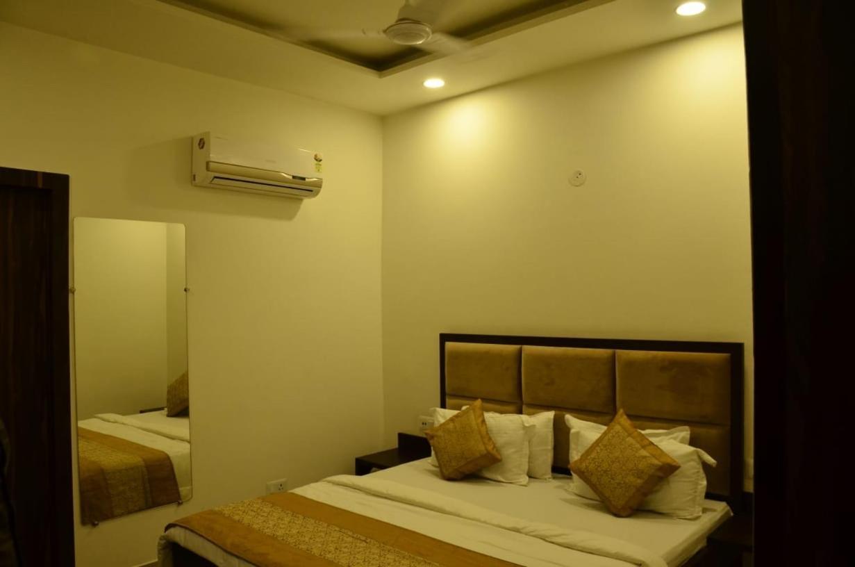 Hotel Gr Residency Amritsar Exterior photo